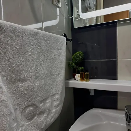 Hotel Petar Kotor Varos